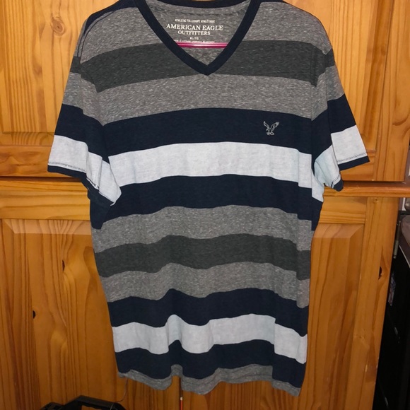 Men’s American Eagle striped tee shirt - Picture 1 of 3